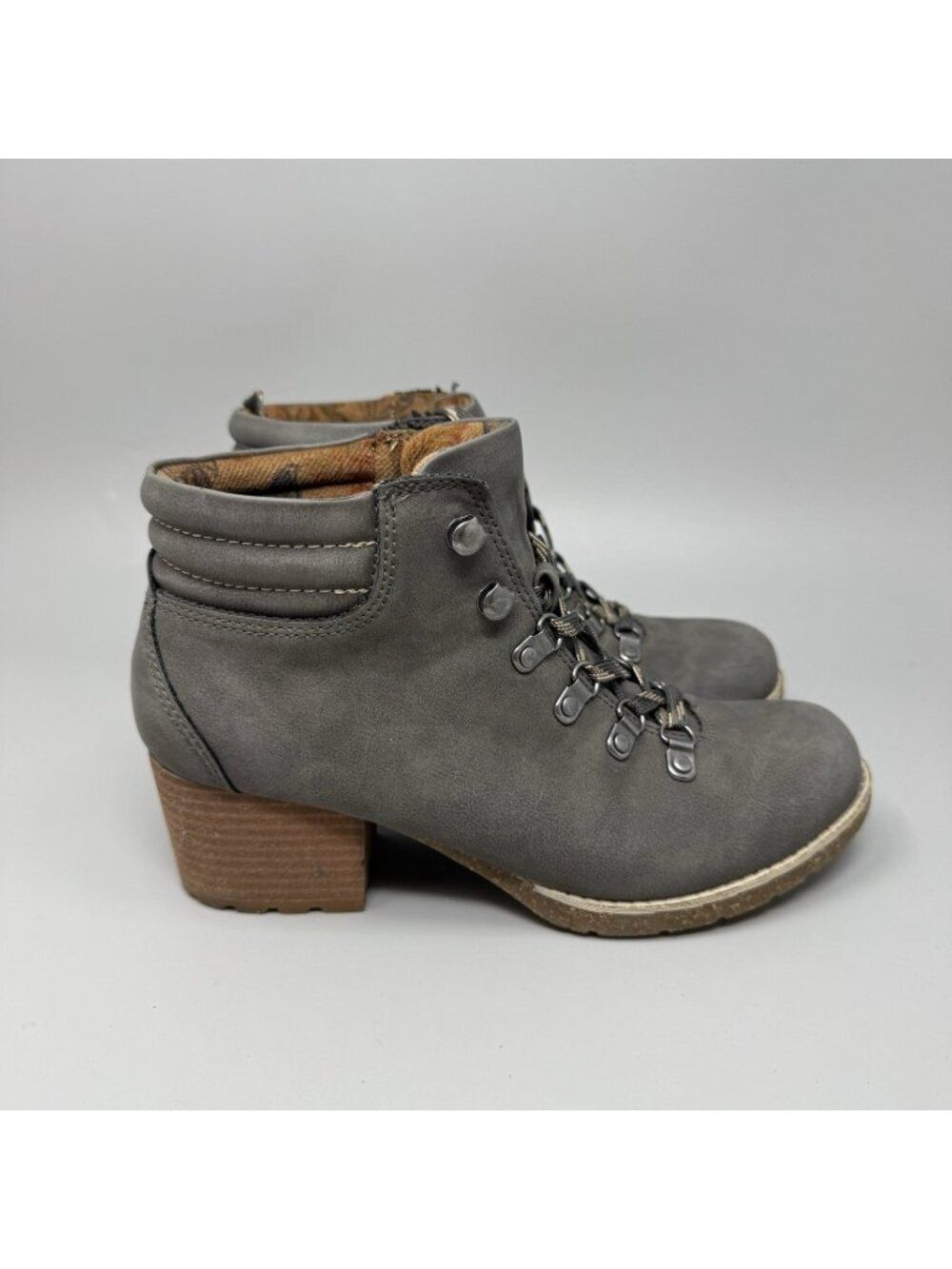 B.O.C By Born Womens Size 6 Alder Gray Nubuck PU Lace Up Heeled Booties Boots
